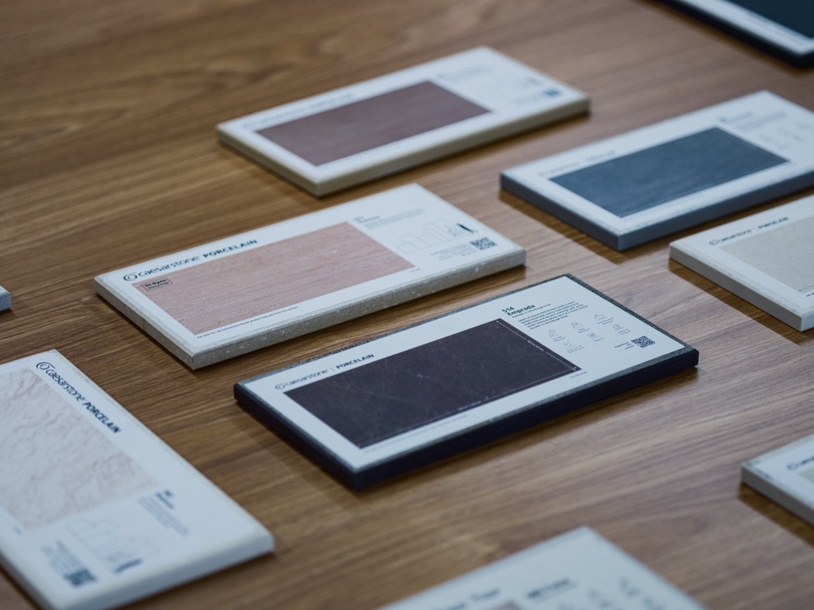 Caesarstone samples laid out in the Spazietto showroom